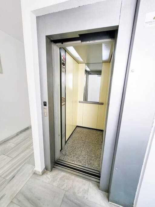 Atico Oviedo 50m Parking Center Wifi Apartamento Fuengirola
