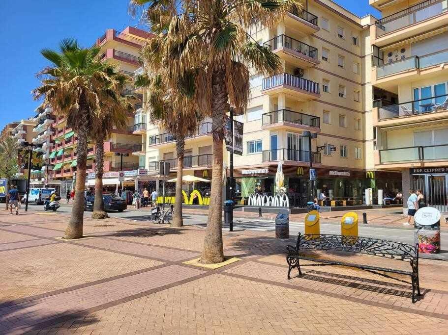 Atico Oviedo 50m Parking Center Wifi Apartamento Fuengirola