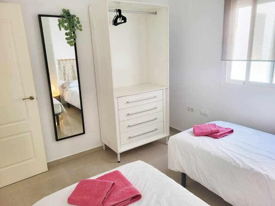 Atico Oviedo 50m Parking Center Wifi Apartment *