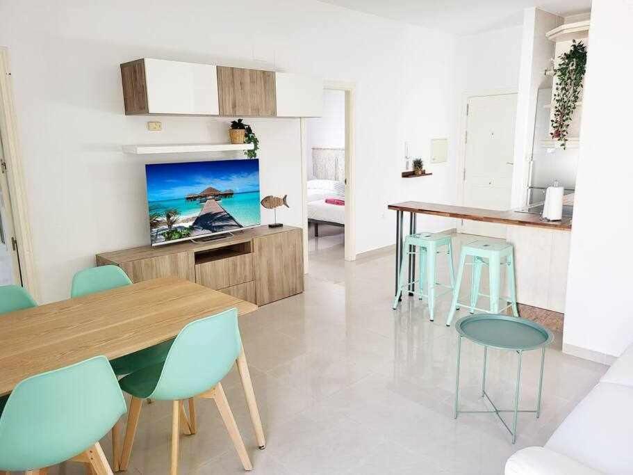 Apartment Atico Oviedo 50m Parking Center Wifi Fuengirola
